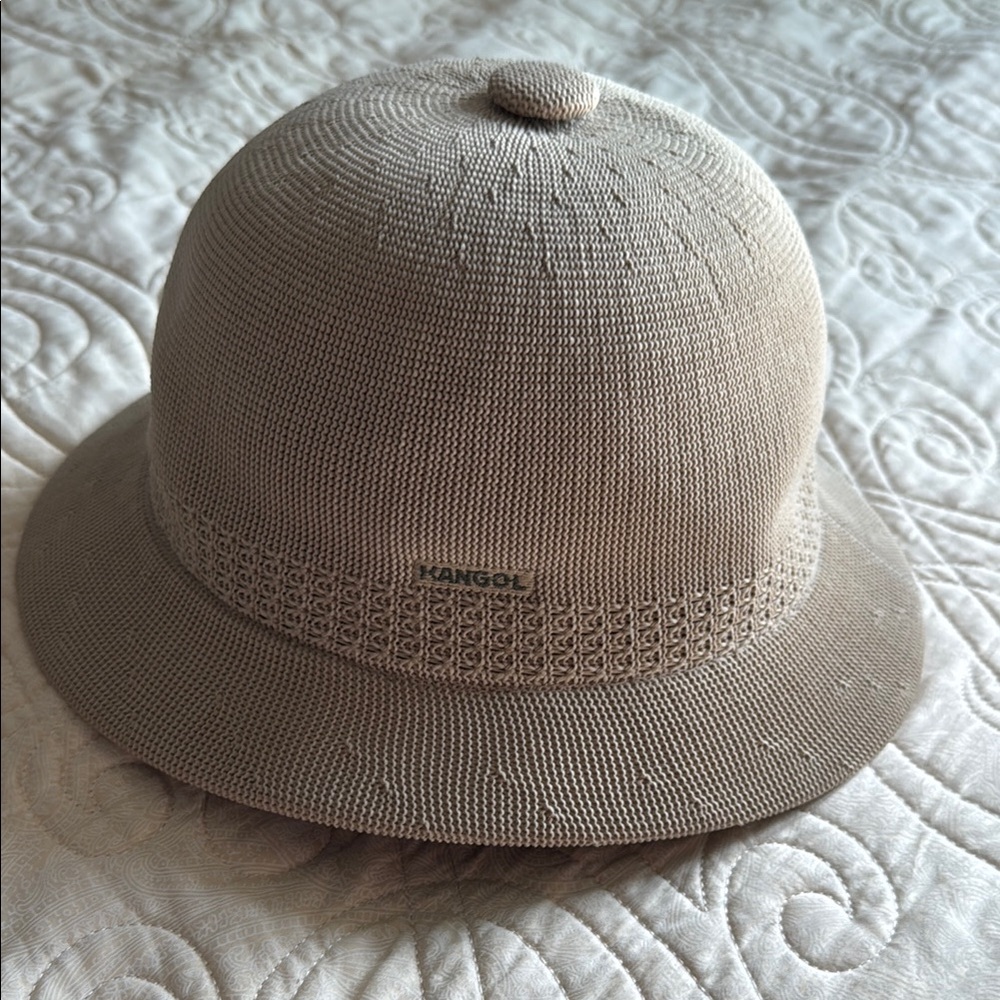Kangol Tropic Ventair Snipe Bucket Hat in Tan. Size Medium.